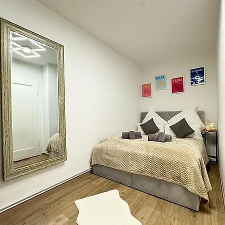 Regency Apartments - Traumhafte Zentrale 40M2 Wohnung Mit Kinoleinwand, Wifi Und Netflix Hannover Exterior photo