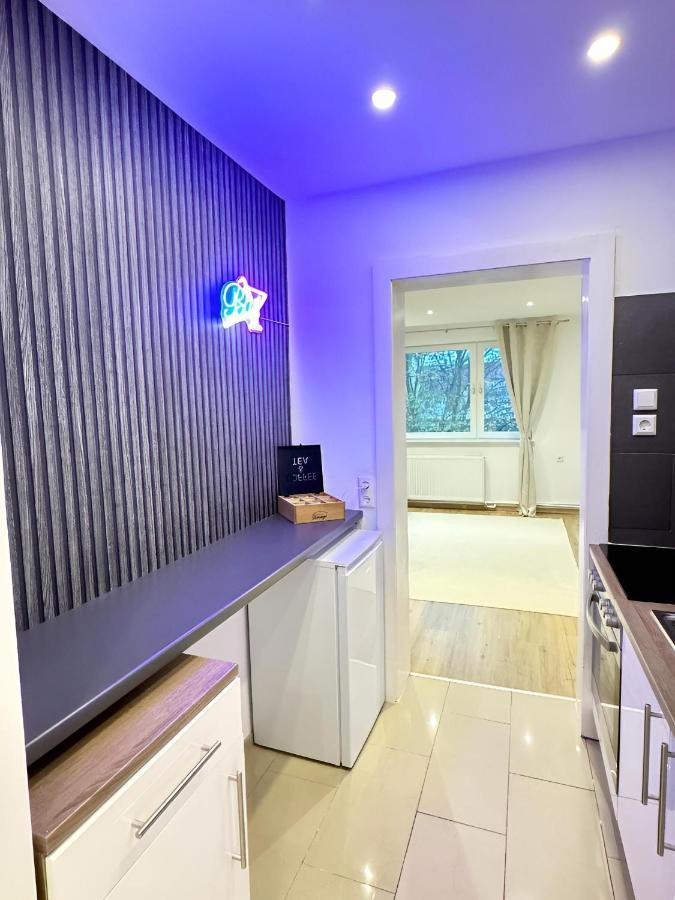 Apartment Regency - Traumhafte Zentrale 40m2 Mit Kinoleinwand, Wifi Und Netflix *